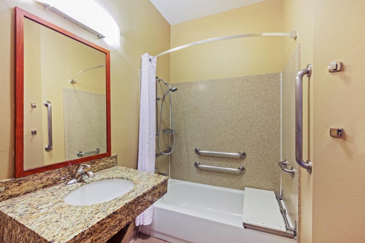 Candlewood Suites El Paso By Ihg Sunrise Acres Exterior photo