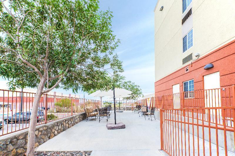 Candlewood Suites El Paso By Ihg Sunrise Acres Exterior photo