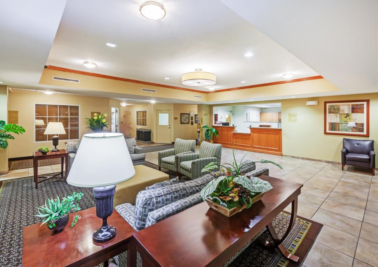 Candlewood Suites El Paso By Ihg Sunrise Acres Exterior photo